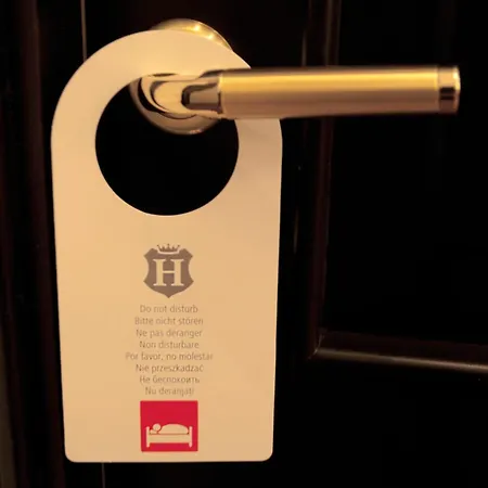 Ξενοδοχείο Queen Valery 3*