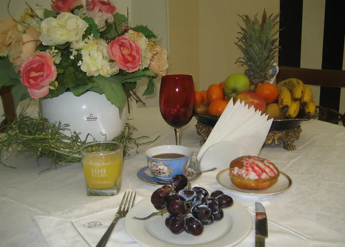 Queen Valery Hotel 3*