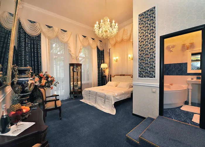 Hotel Queen Valery 3*