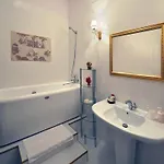 Hotel Queen Valery 3*