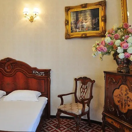 Queen Valery 3* Odessa