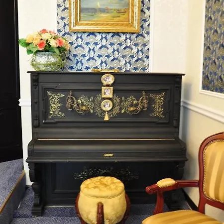 Queen Valery 3* Odessa