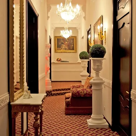 Queen Valery Hotell Odessa