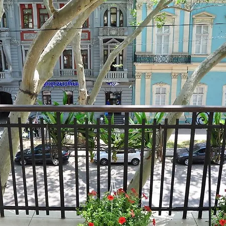 Queen Valery Otel 3*