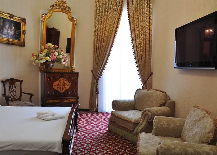 Queen Valery Hotel 3*